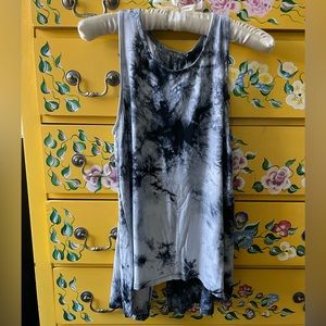 *AVAIL TIL 9/15* Coin 1804 tie-dye button-back high-low tank top, size S, NWT